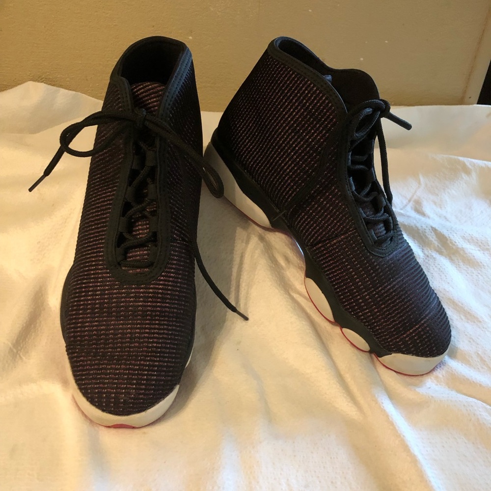 Jordan Mesh Basketball Sneakers